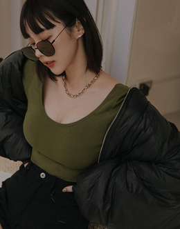 羊絨磨毛後露背BRA TOP上衣
