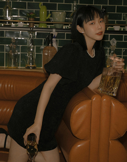 花苞打摺澎袖珍珠領洋裝