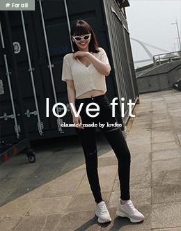 LOVE FIT割破顯瘦窄管牛仔黑褲