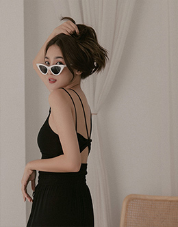 後露背設計V領雙細肩BRA TOP