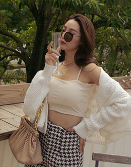 後背大U領平口BRA TOP