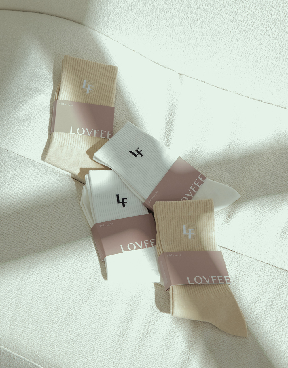 LOVFEE品牌羅紋刺繡標語襪