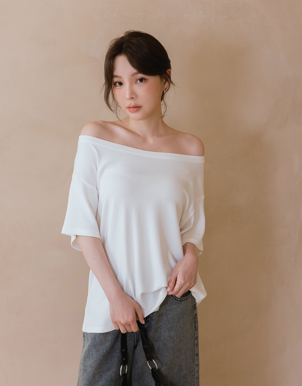 超柔彈大寬領短袖上衣(慕斯棉)