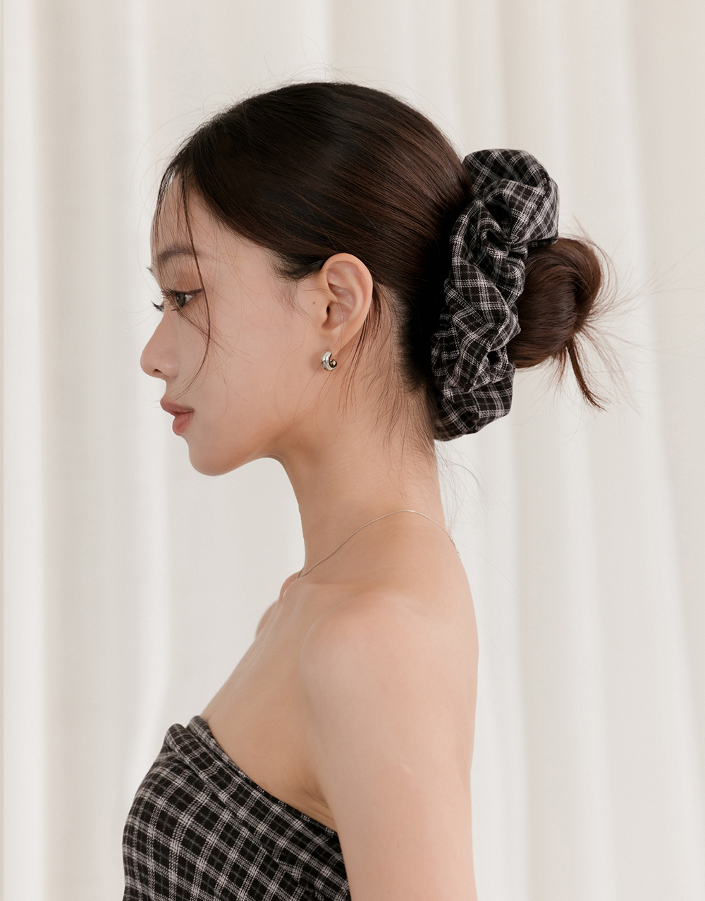 格紋澎澎髮圈