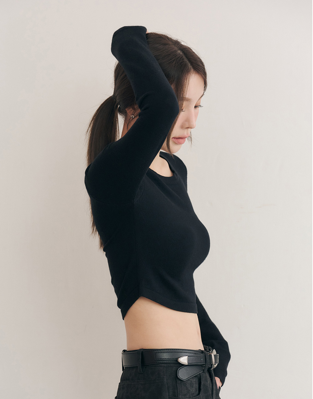 圓領修身針織上衣