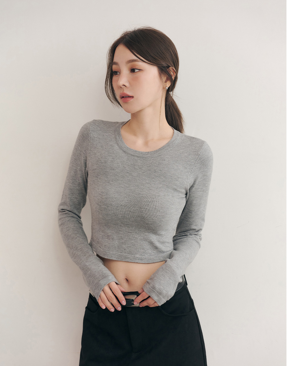 圓領修身針織上衣