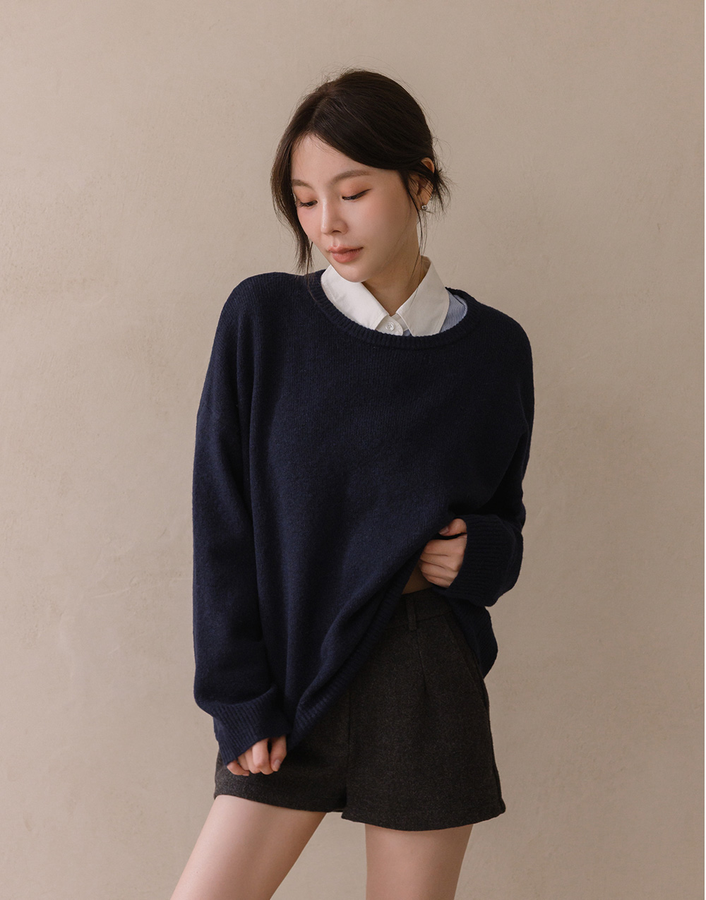 羊毛圓領寬鬆毛衣