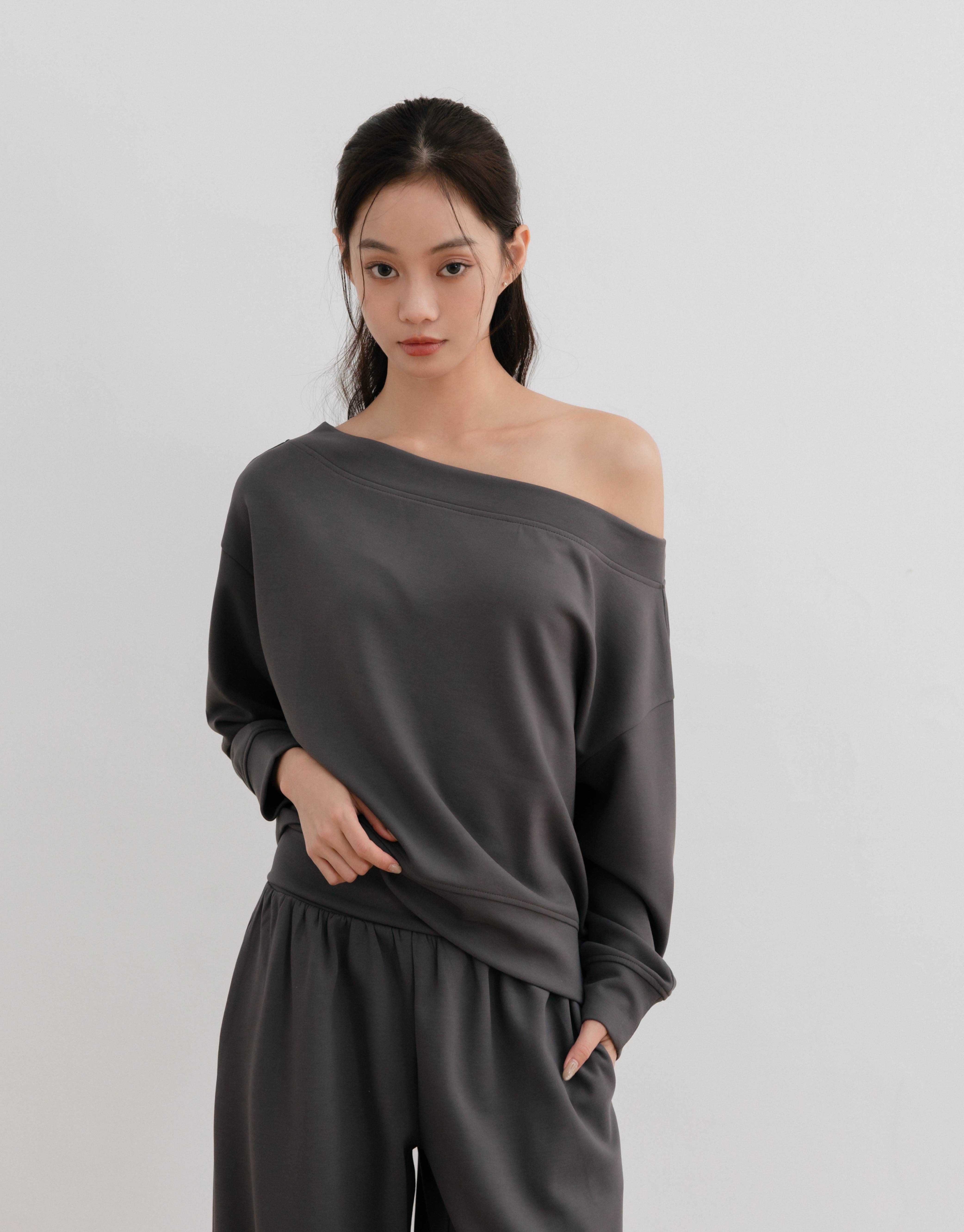 一字領長袖上衣(磨毛雲朵棉)