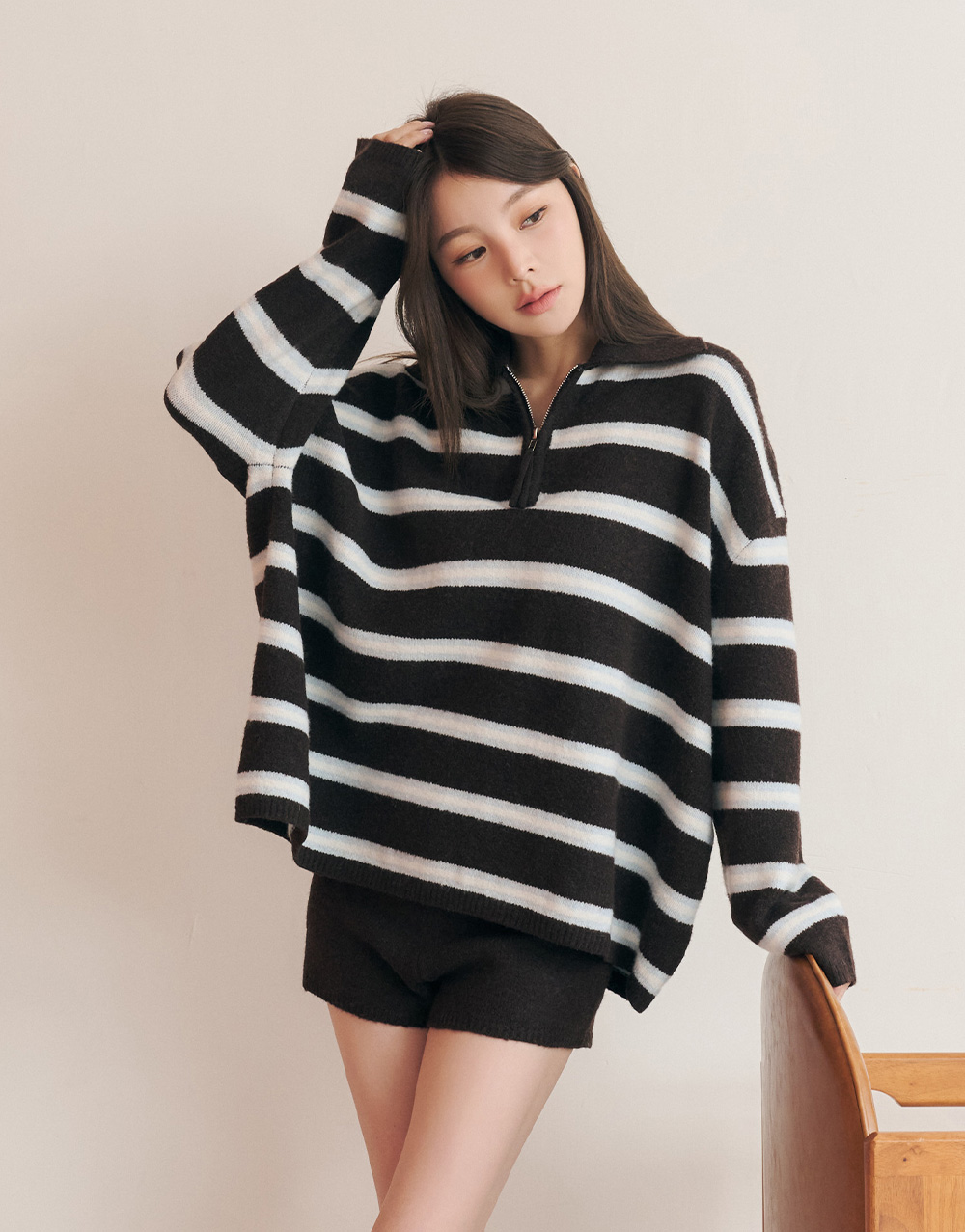 羊毛翻領半拉鍊條紋毛衣