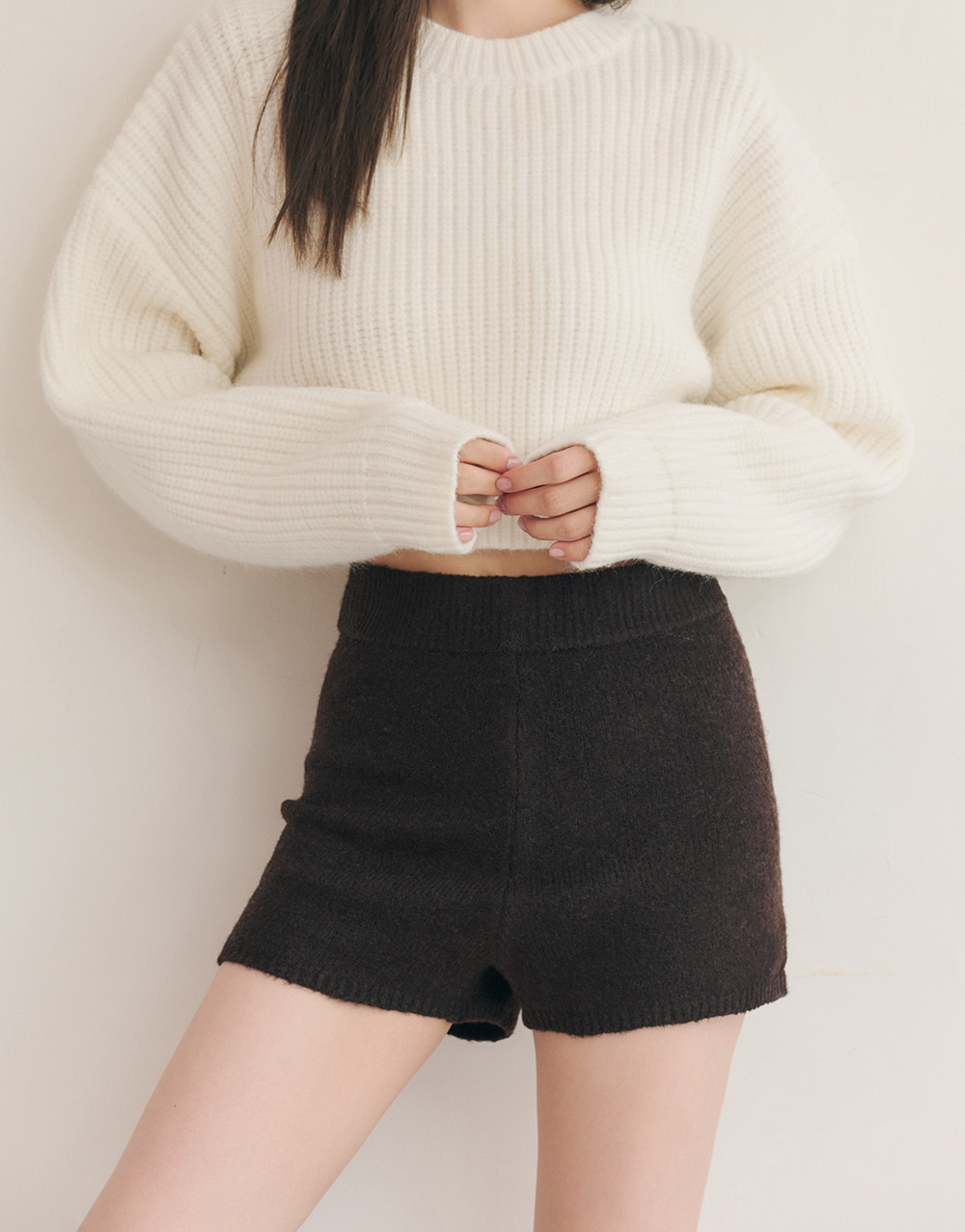 羊毛修身針織短褲