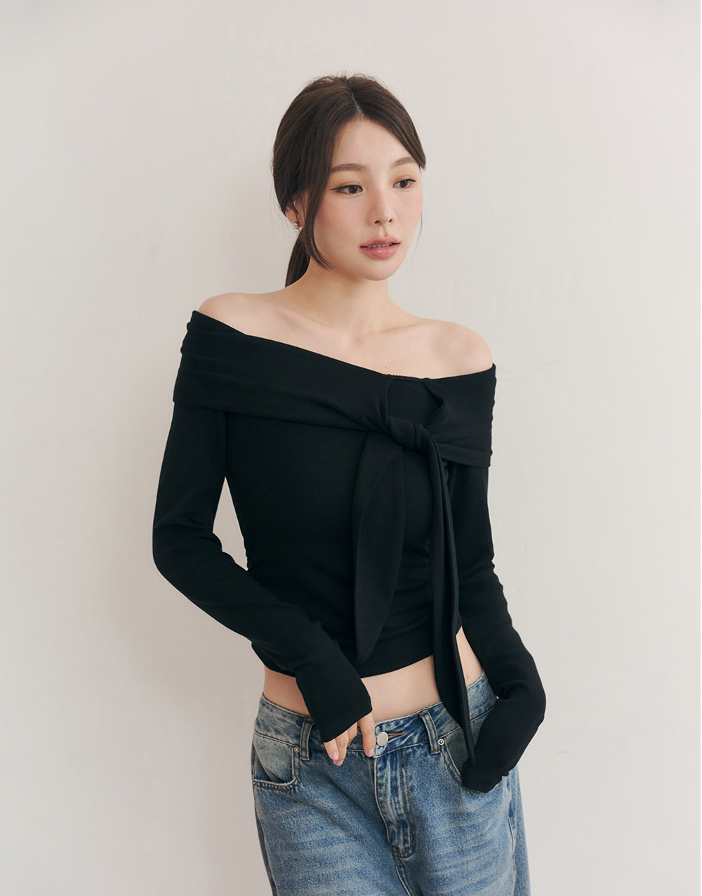 翻領綁帶一字領上衣