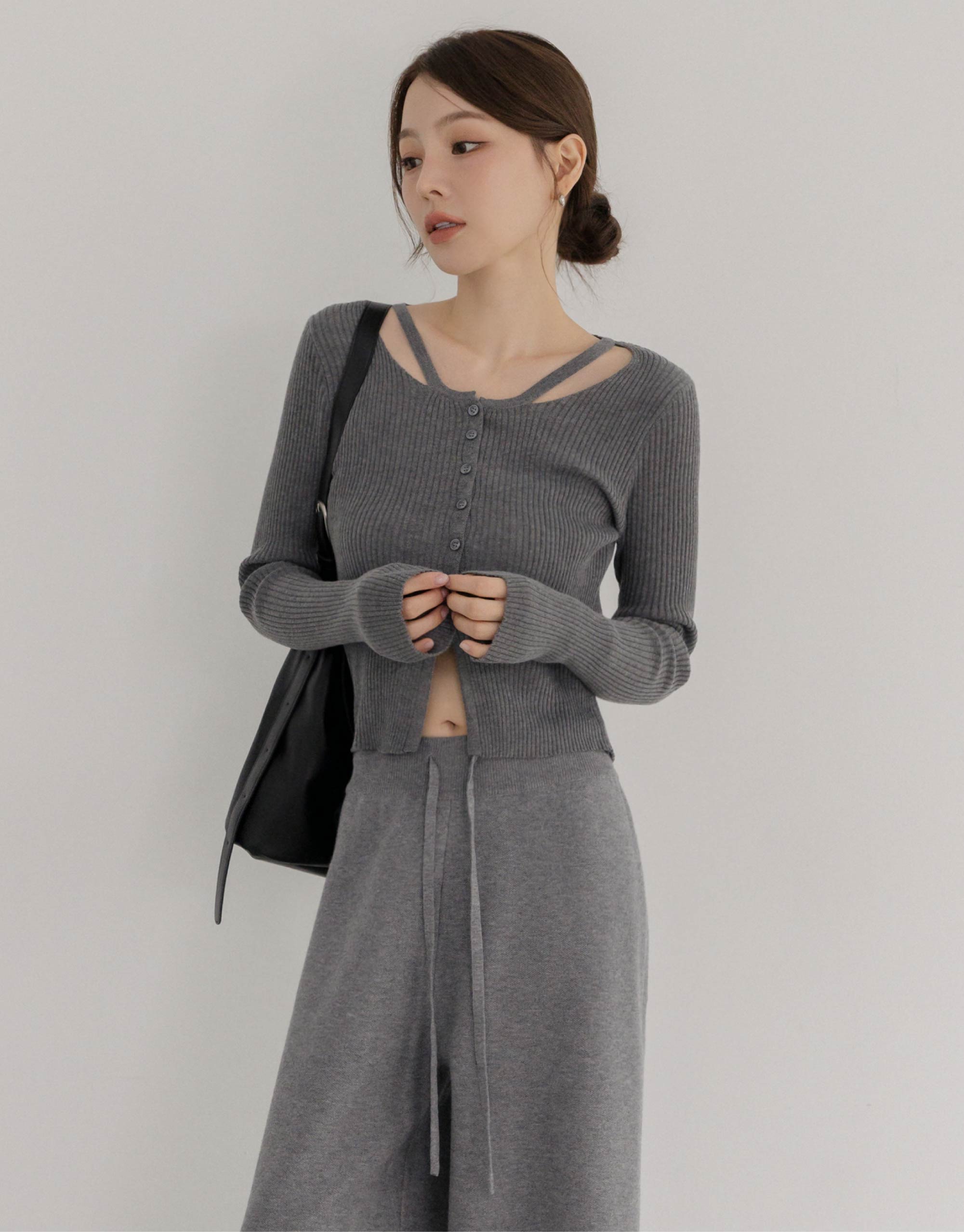 羊毛坑條排釦針織上衣