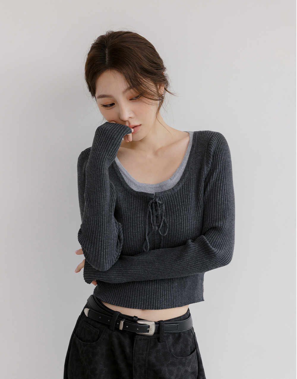 羊毛假兩件綁繩針織上衣