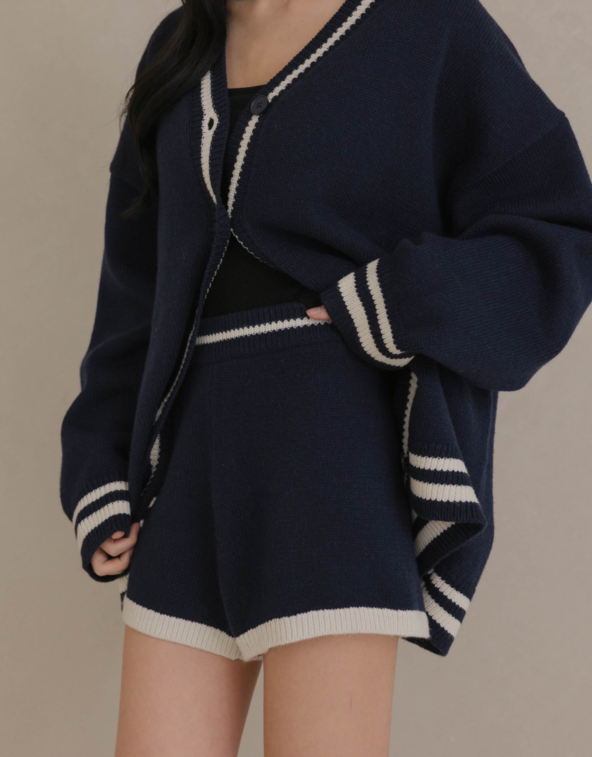 羊毛撞色針織短褲