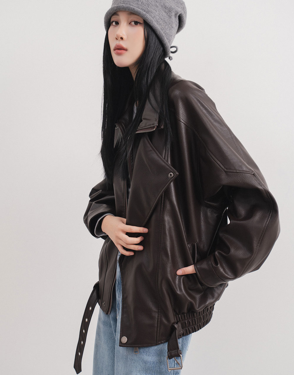 皮質率性翻領外套