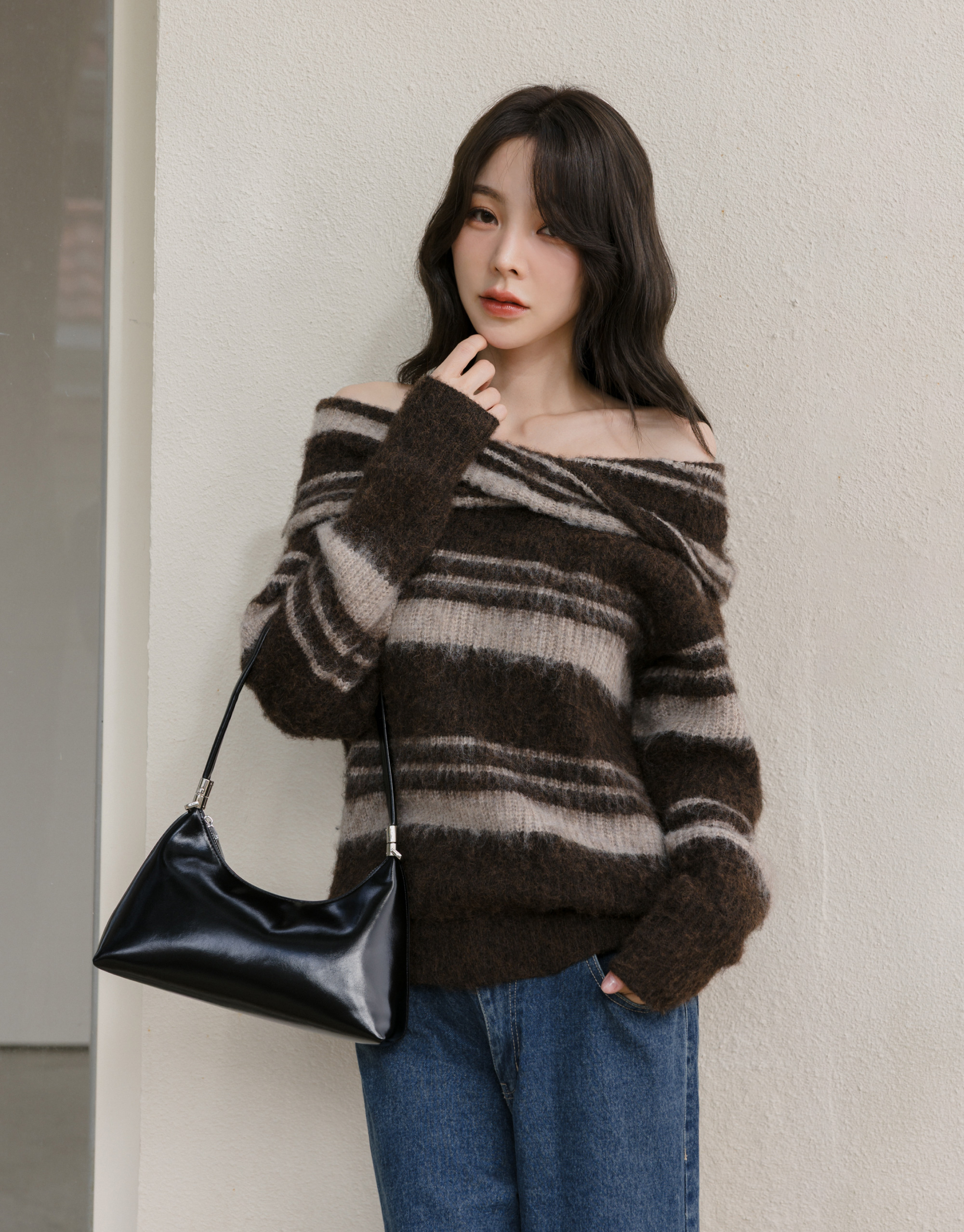 羊毛扭結翻領條紋毛衣