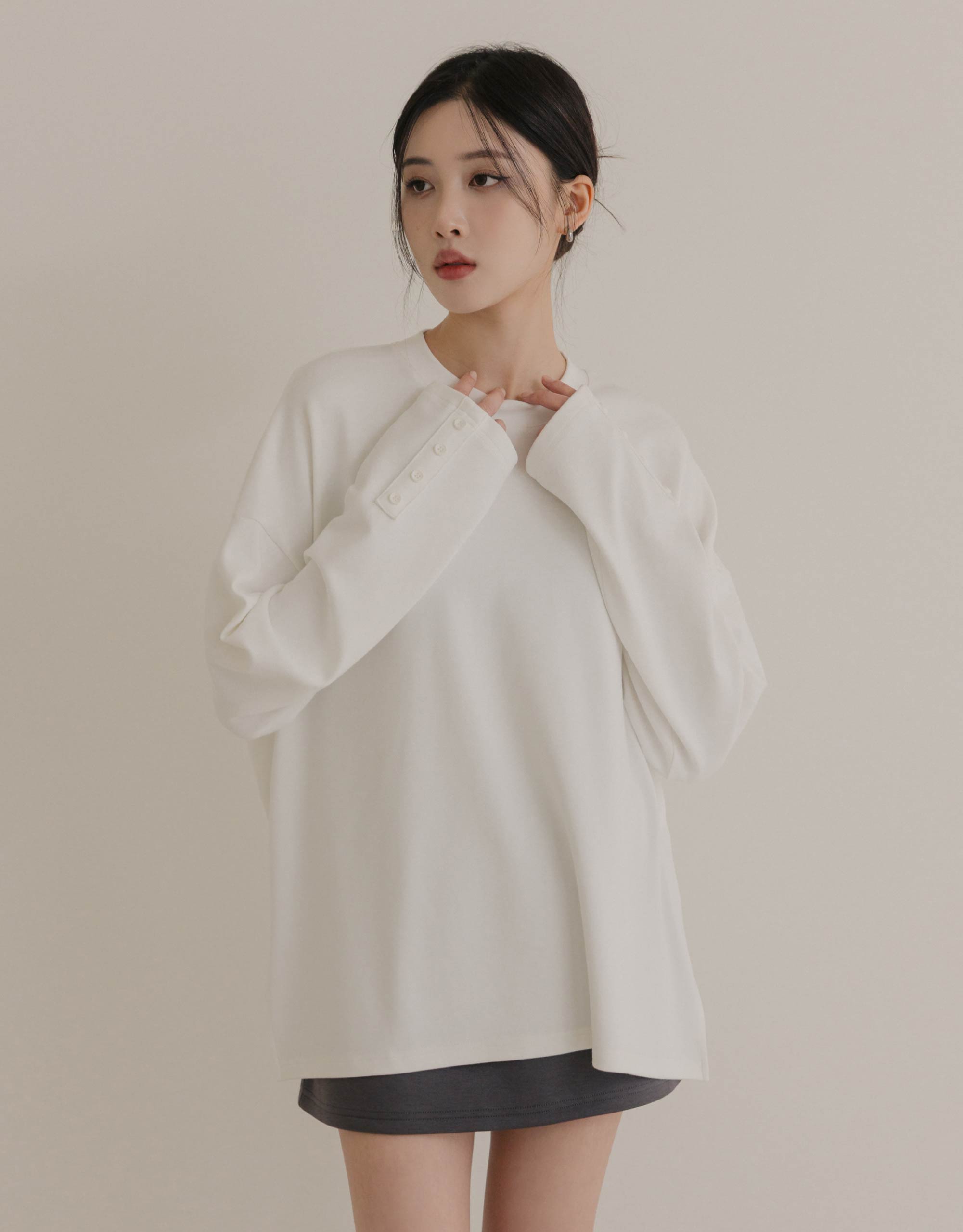 羊絨排釦袖口寬鬆上衣