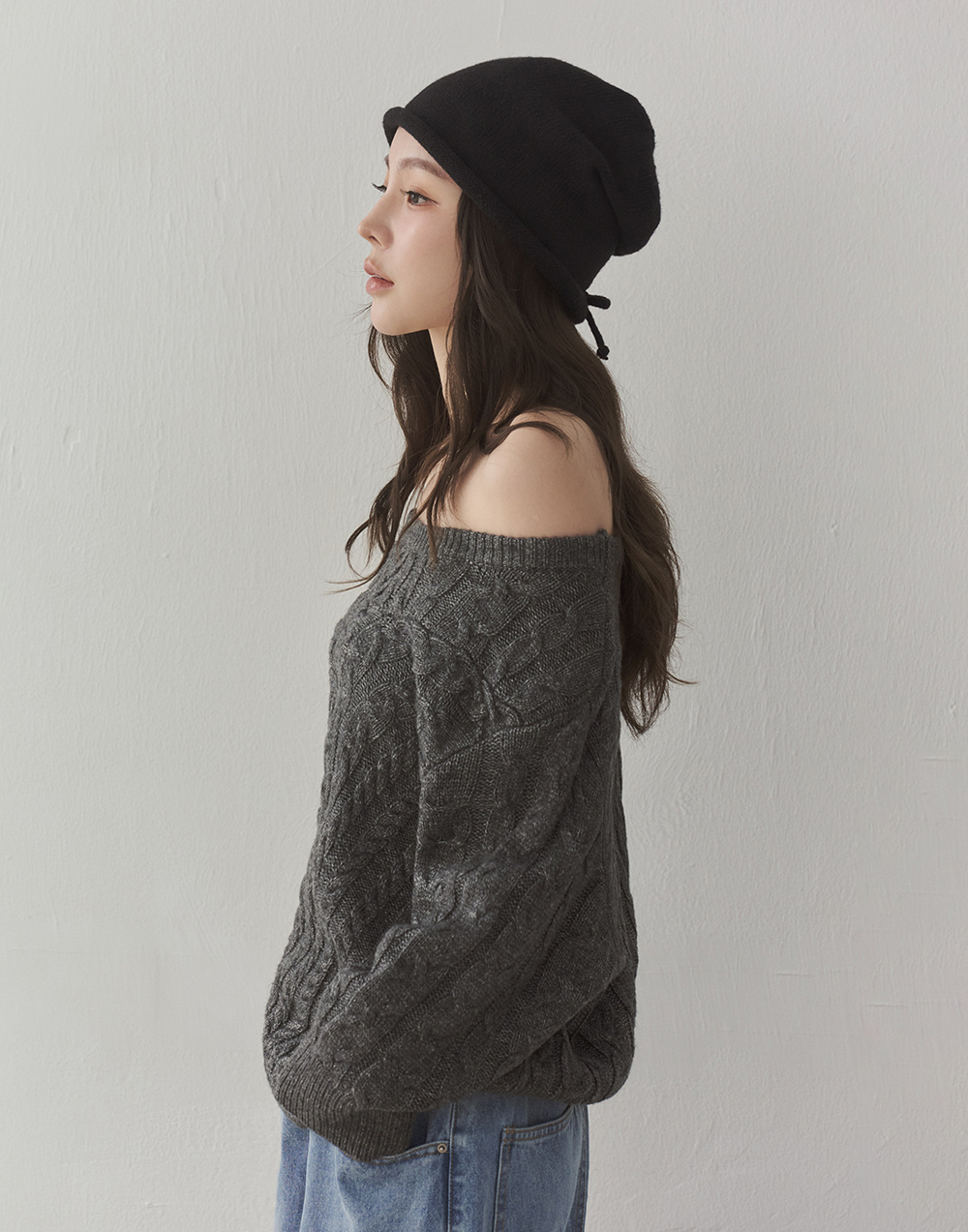 不規則麻花一字領針織毛衣