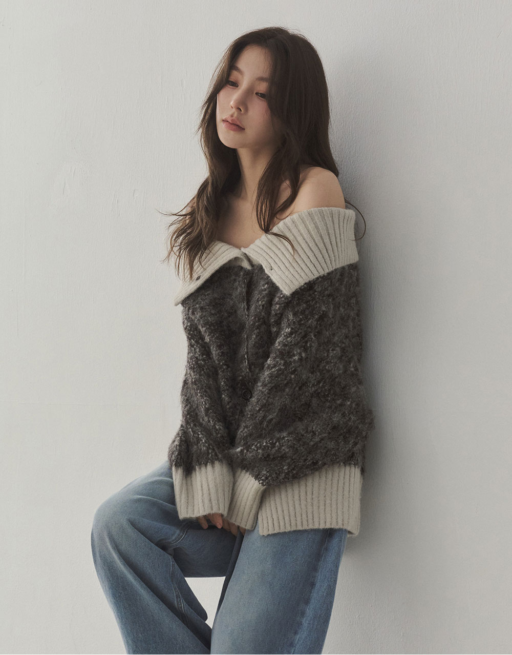 羊毛翻領混紗針織毛衣