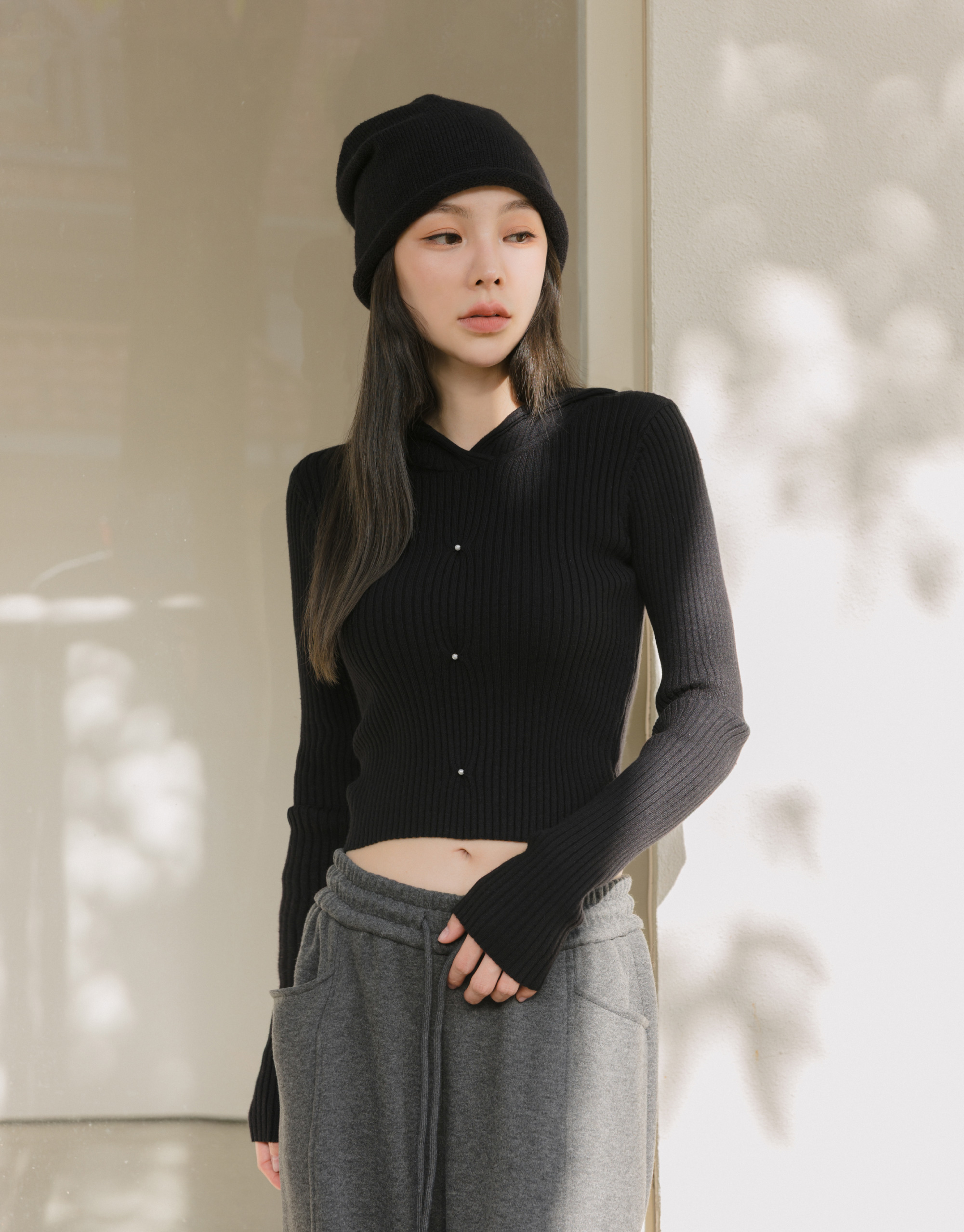 連帽珍珠坑條針織上衣