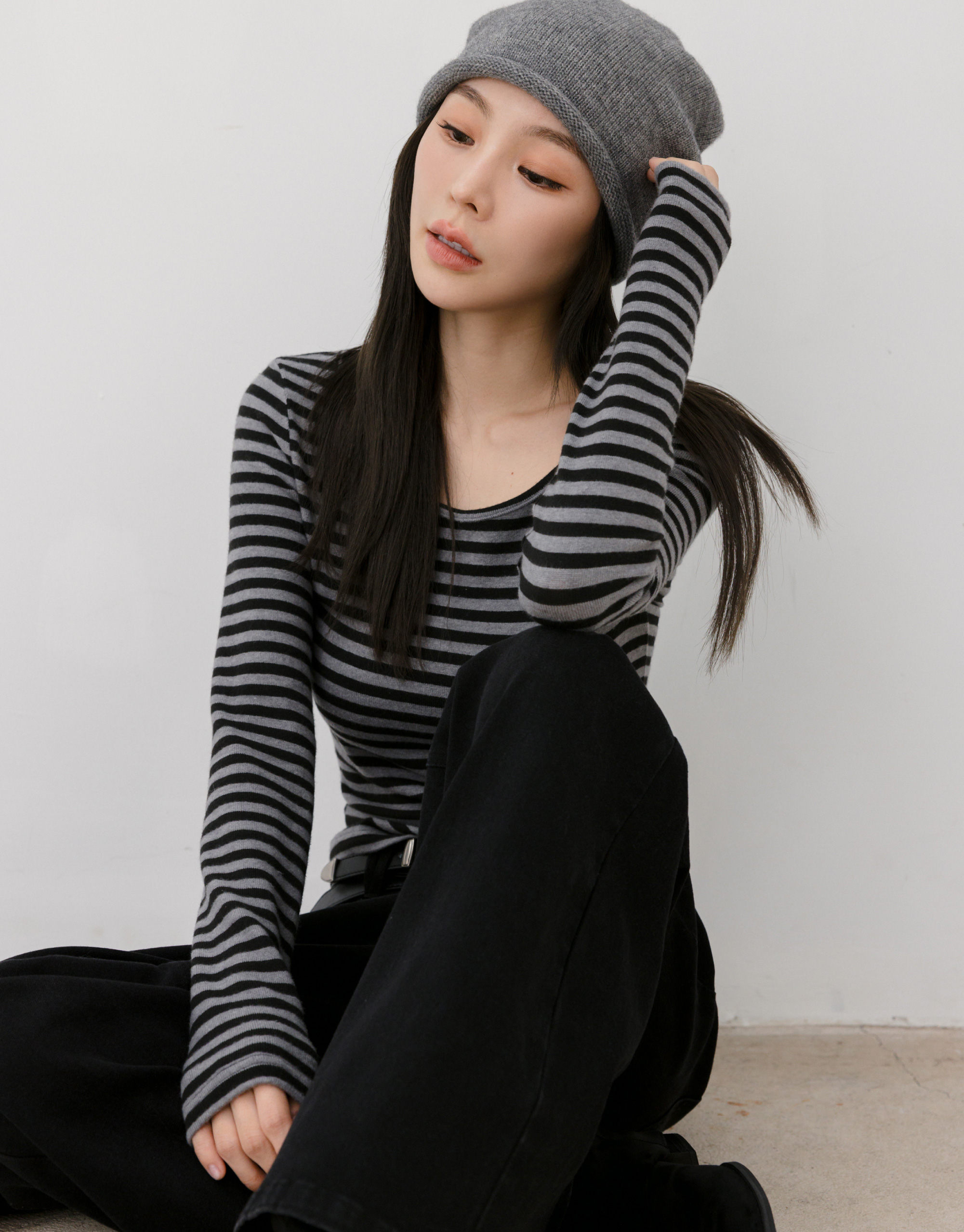 磨毛圓領條紋上衣