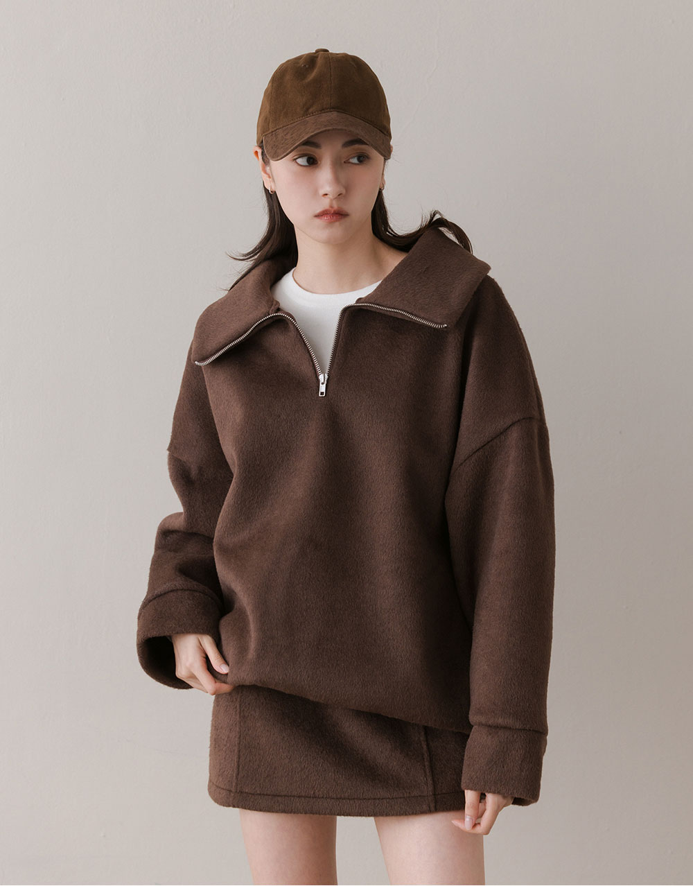 羊毛翻領拉鍊長袖上衣