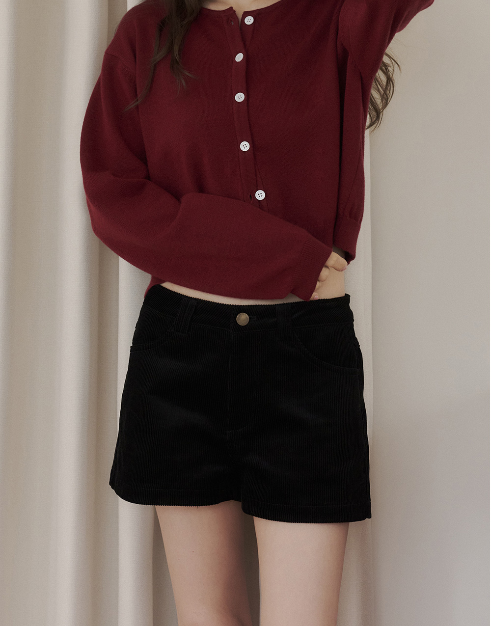 燈芯絨修身短褲