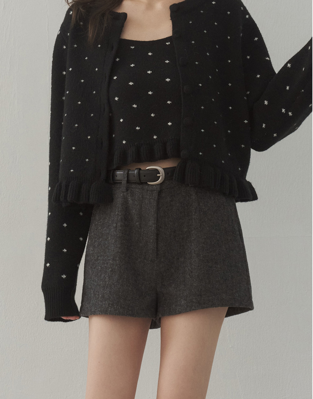 羊毛鉤扣短褲