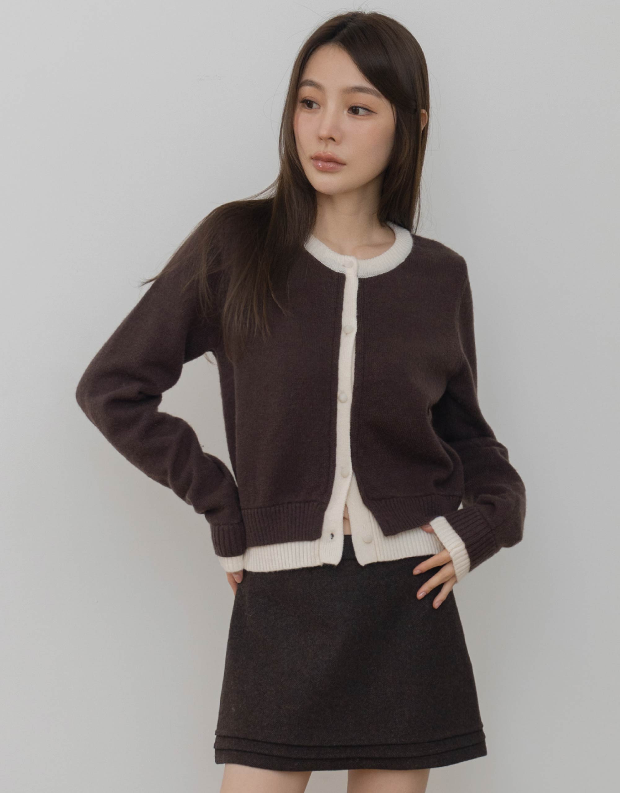 假兩件撞色針織上衣