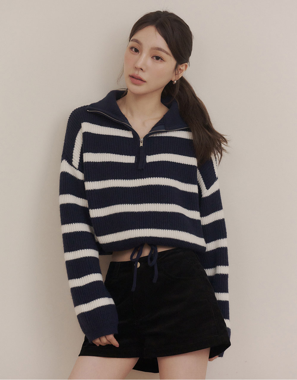 拉鍊翻領條紋毛衣