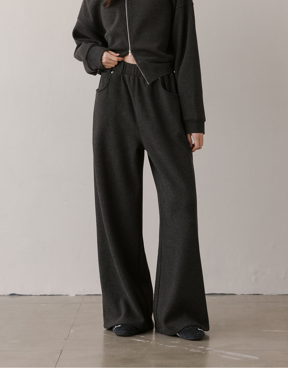 暖絨口帶鉚釘長褲