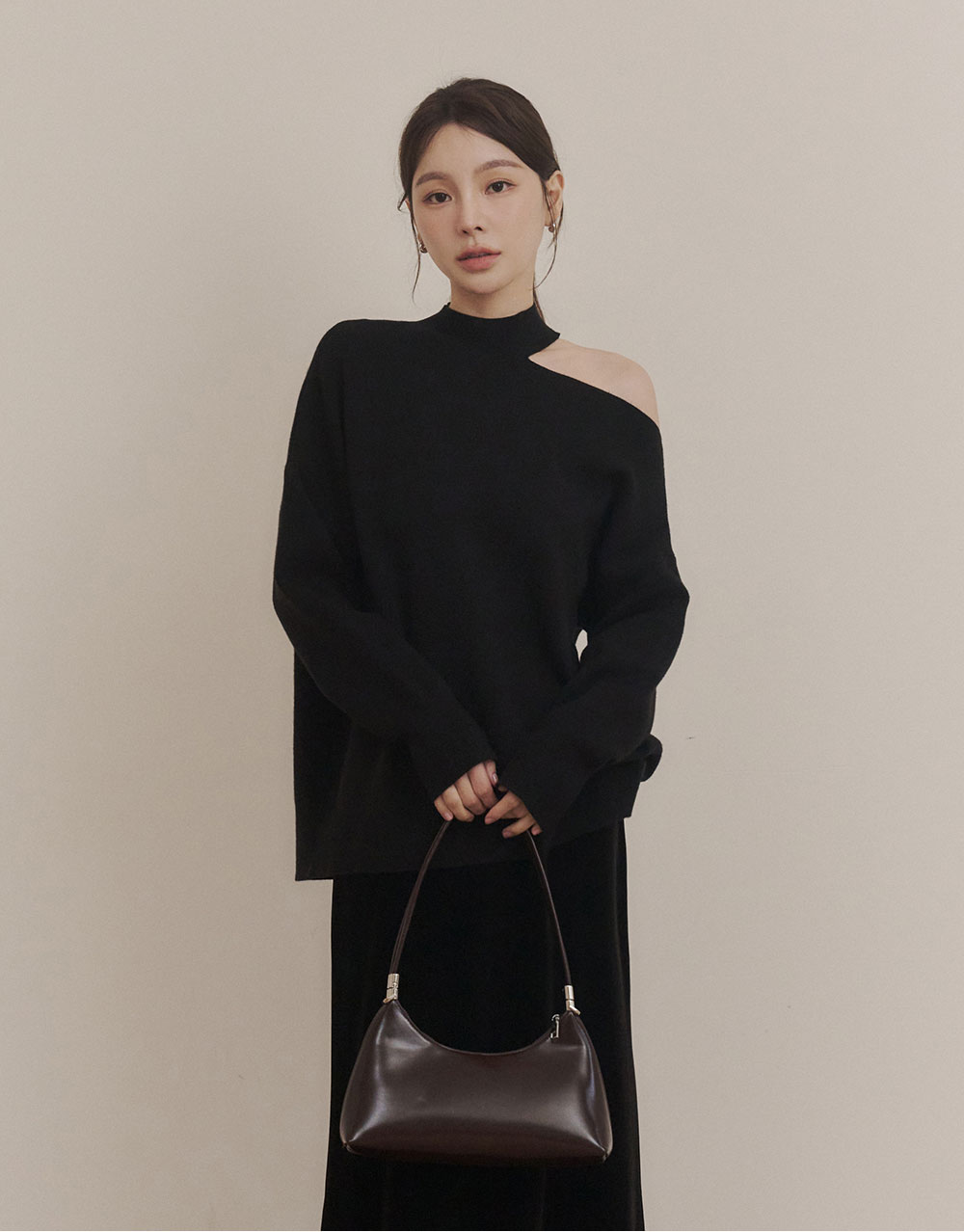 小立領挖肩針織毛衣