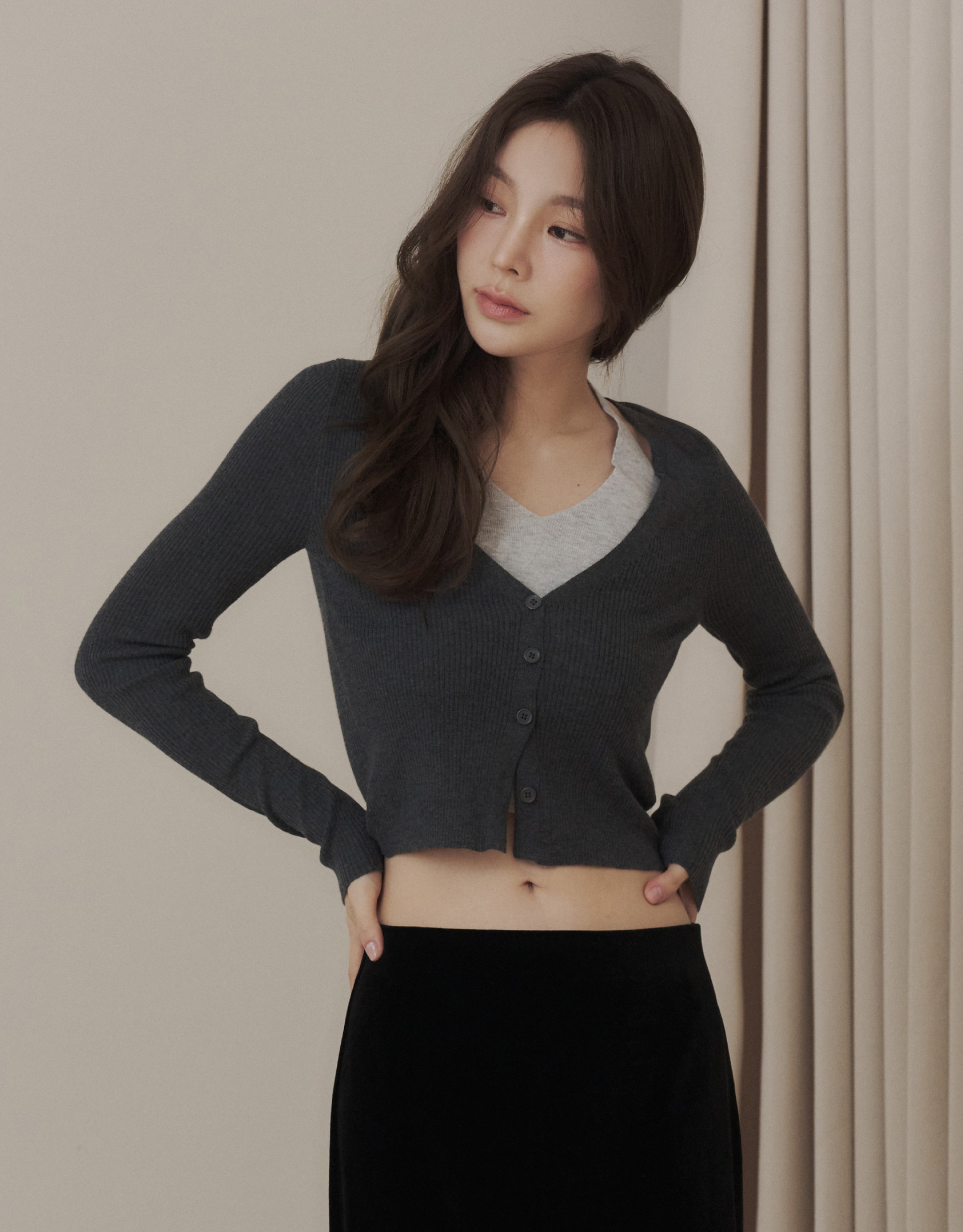 羊毛假兩件繞脖針織上衣