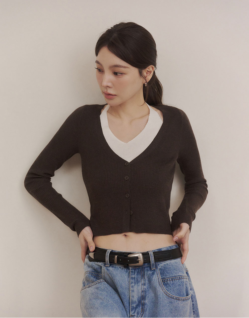 羊毛假兩件繞脖針織上衣