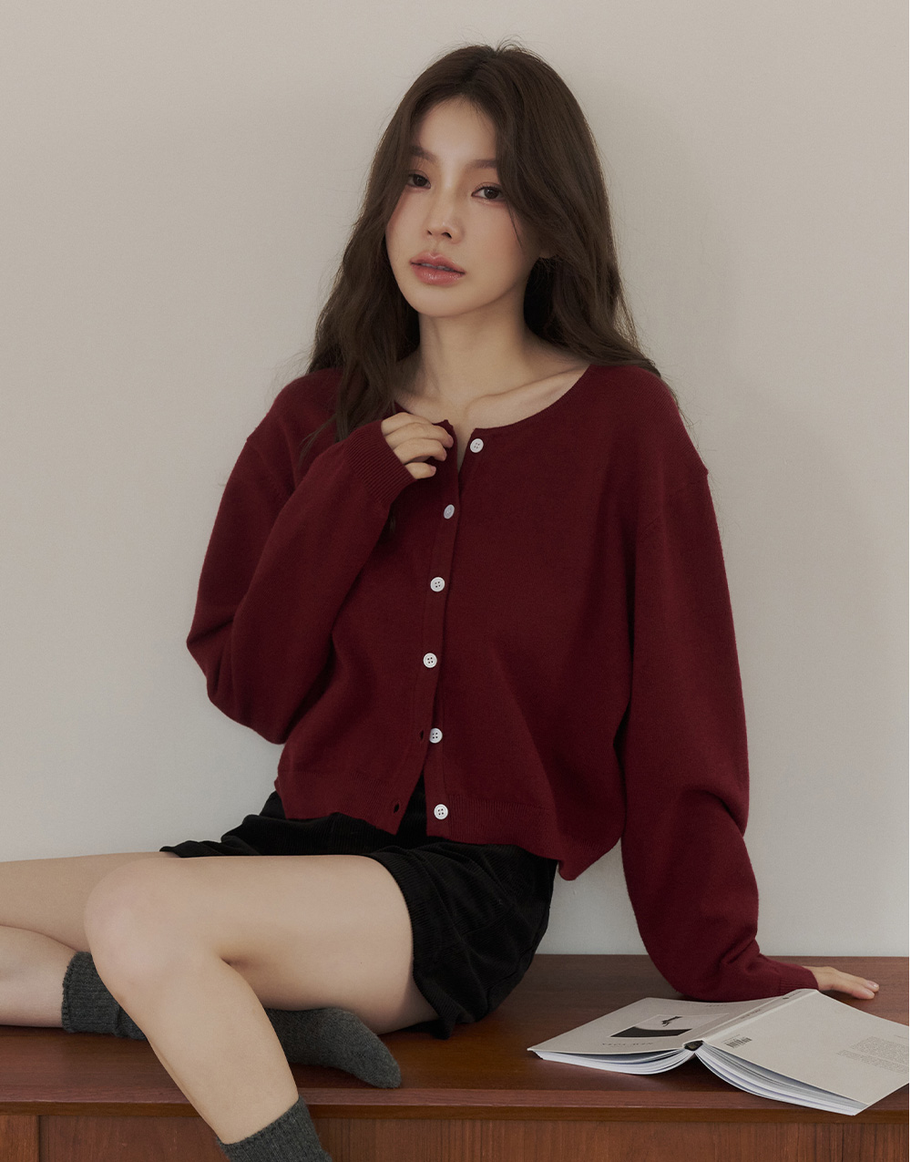 圓領撞色釦針織外套