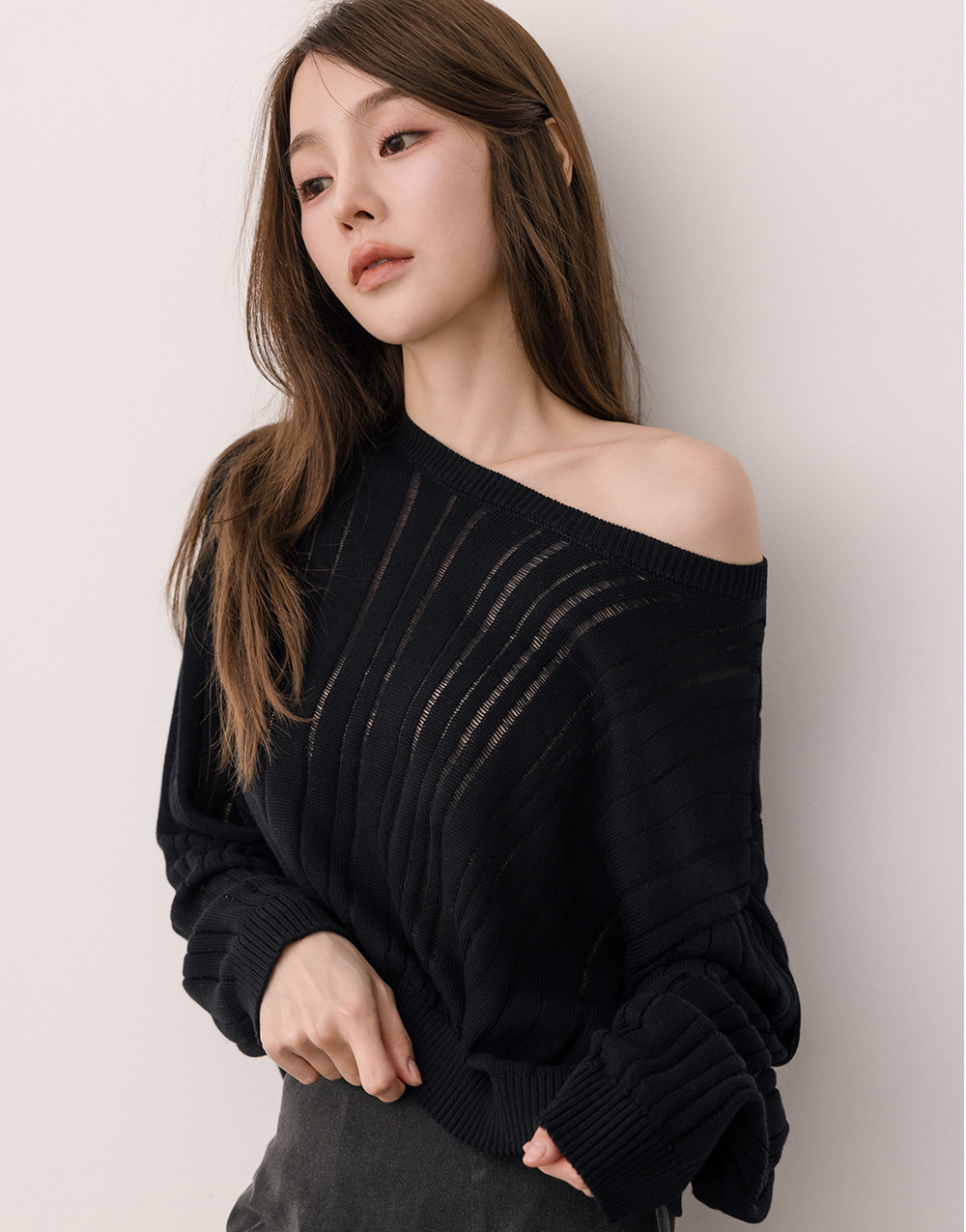 縷空感針織上衣