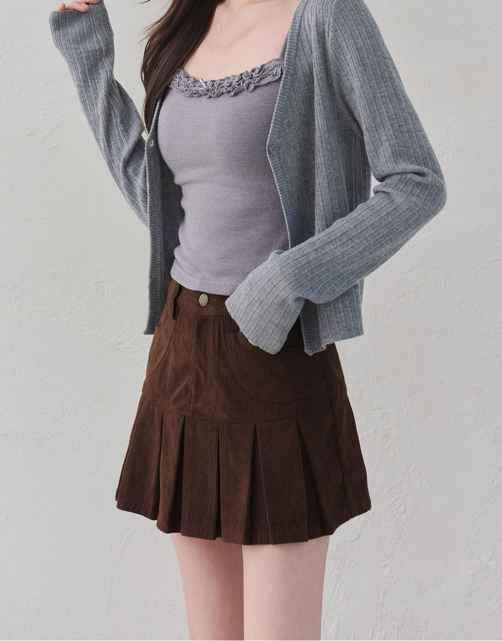 小花鉚釘百褶短裙