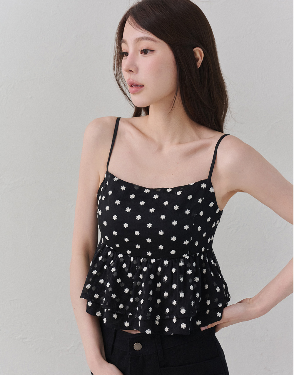 小花刺繡細肩上衣