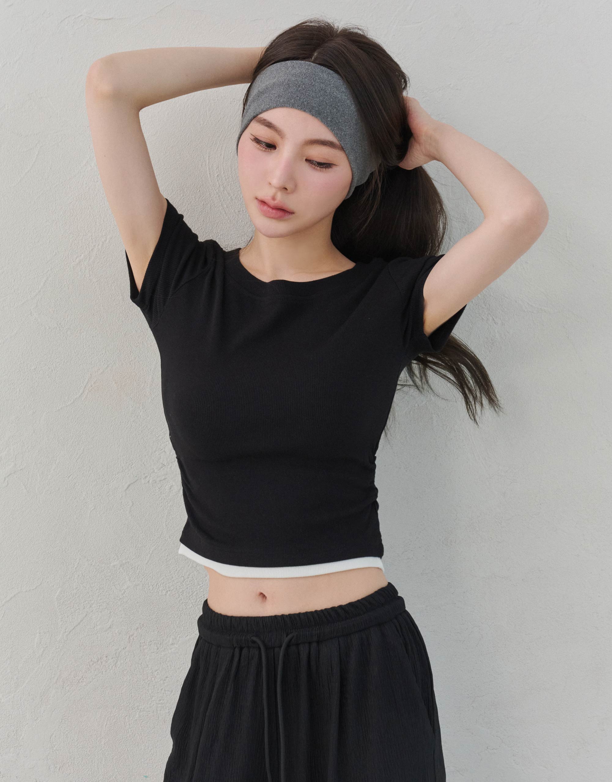 下擺撞色羅紋短袖上衣