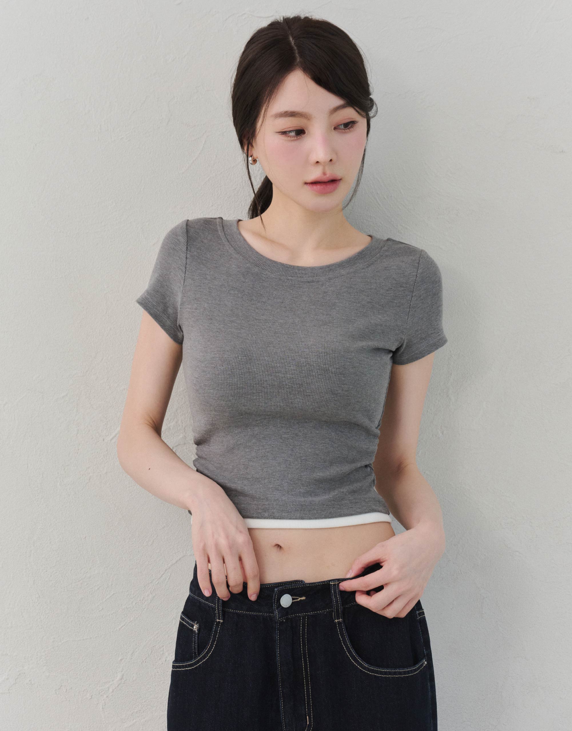 下擺撞色羅紋短袖上衣