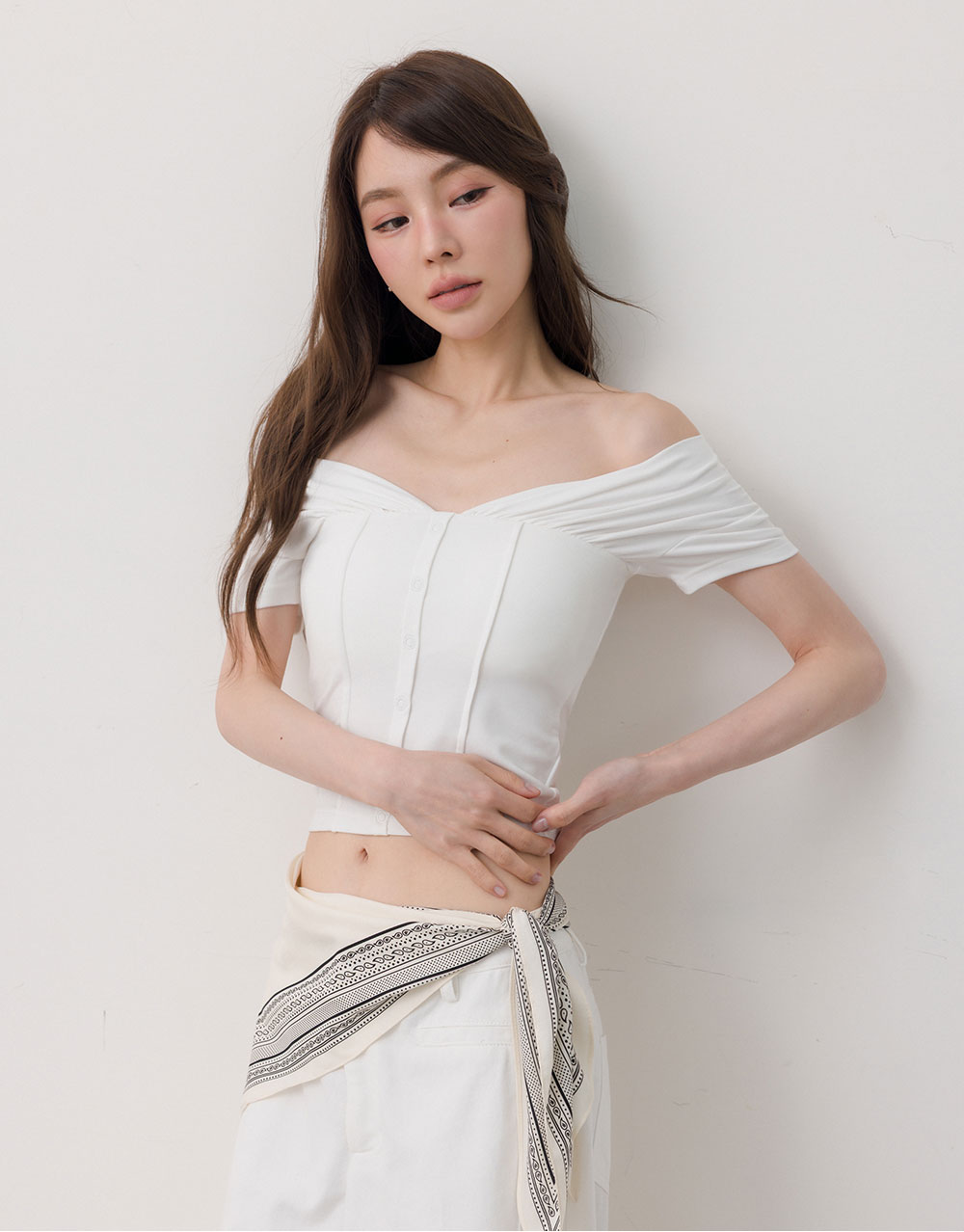 抓皺一字領BRA上衣