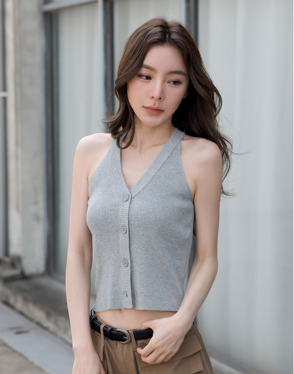 微削肩V領針織背心