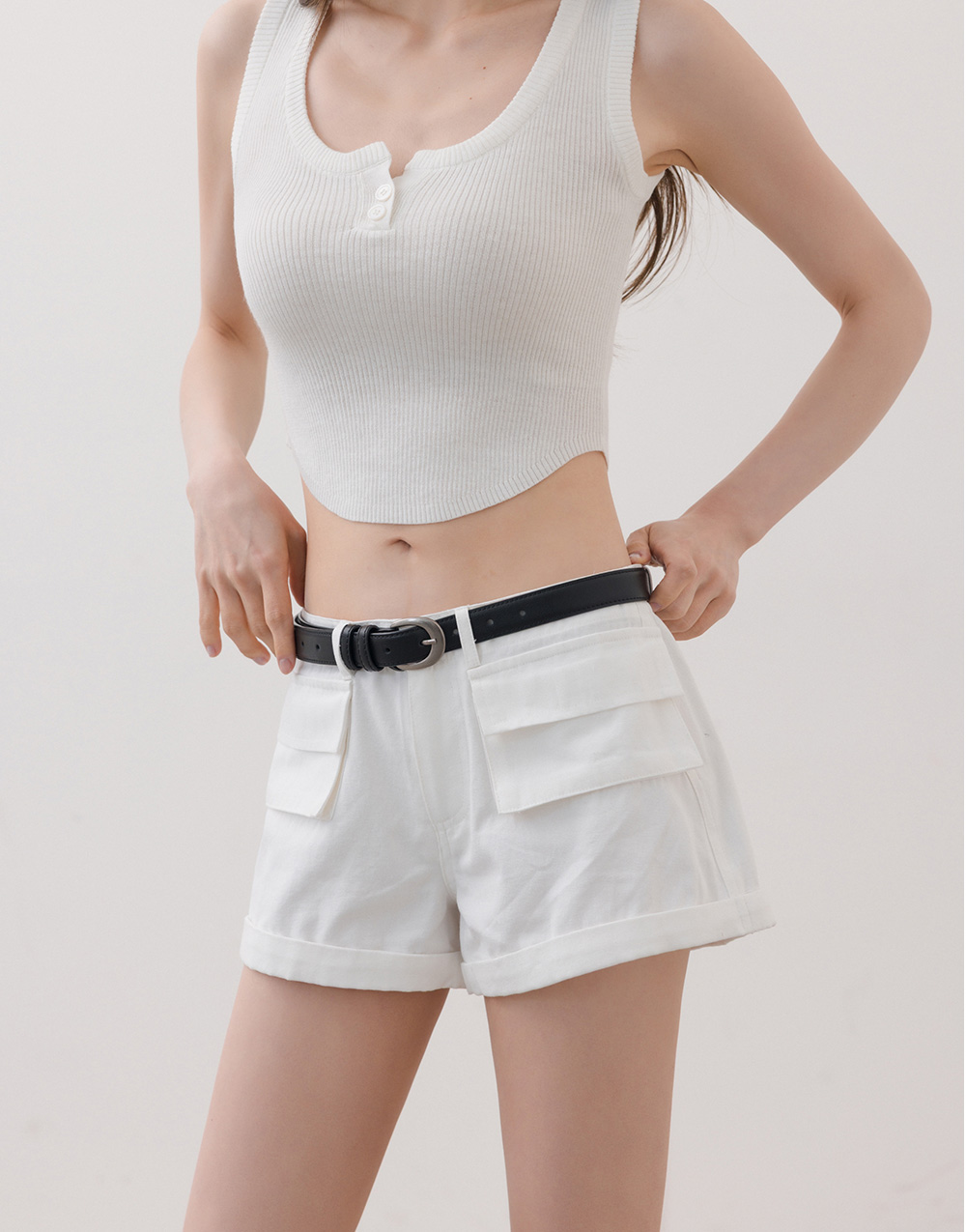 雙口袋低腰短褲