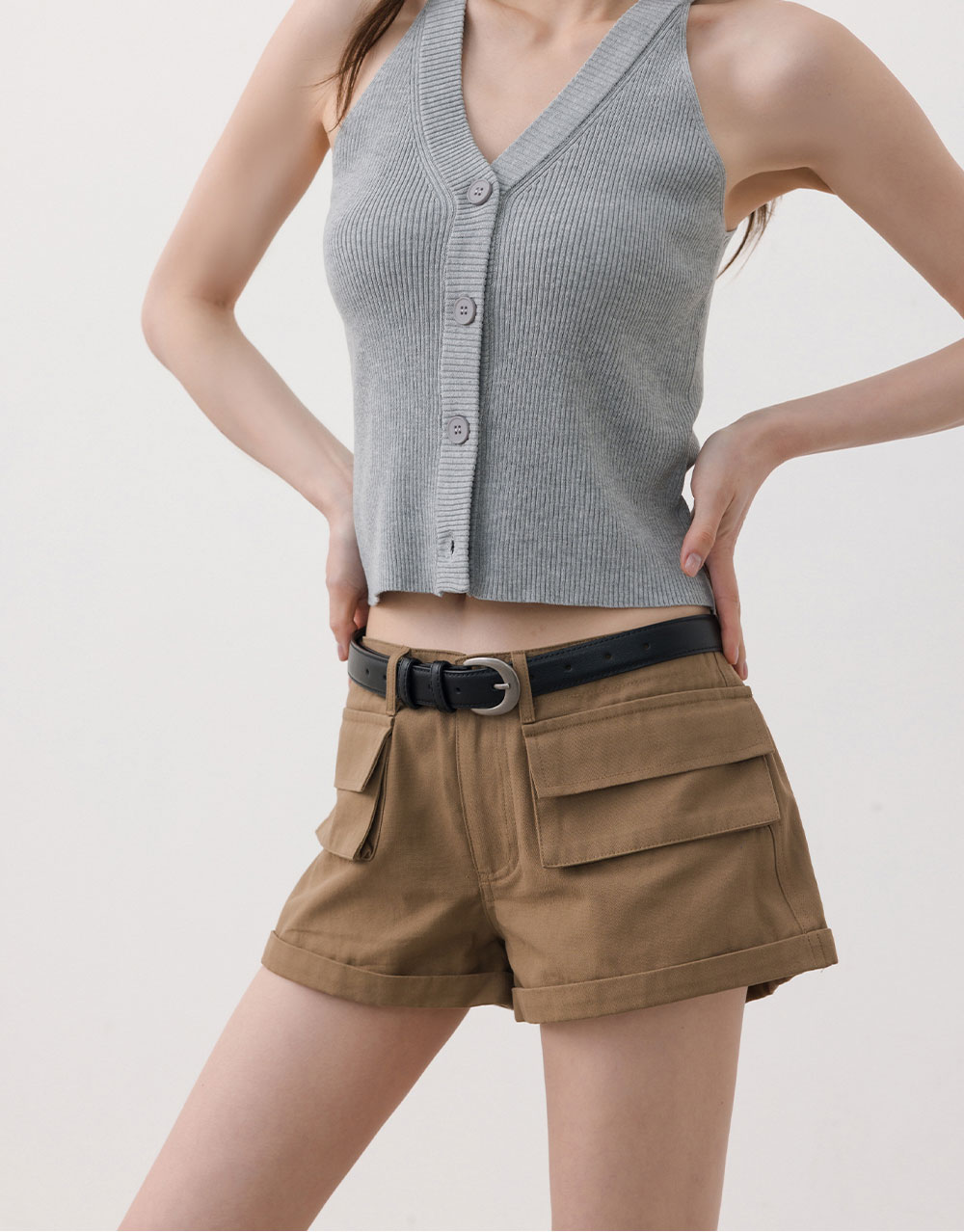 雙口袋低腰短褲