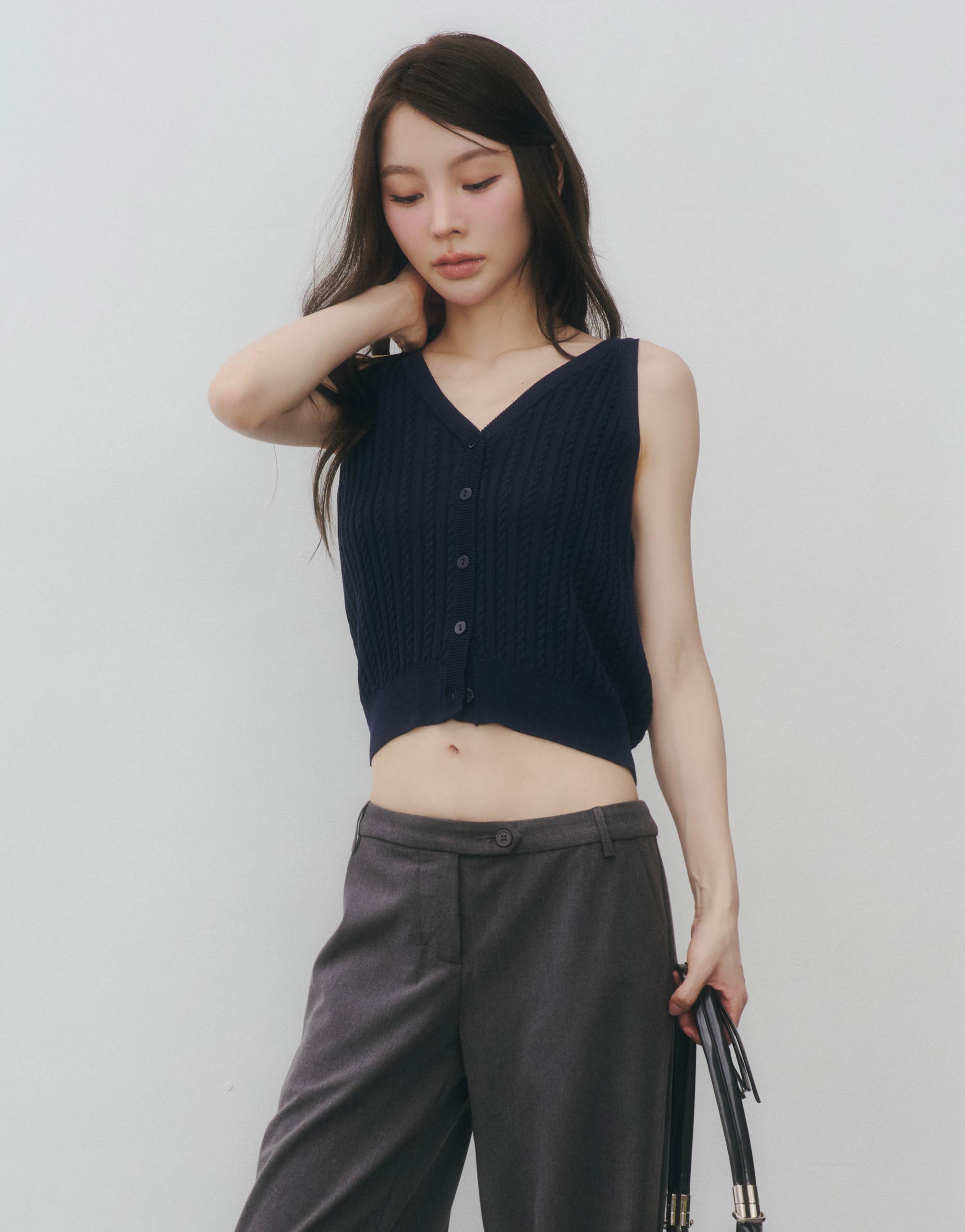 天絲V領排釦麻花針織背心